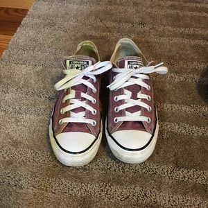 Converse Allstars - Maroon - Size 9